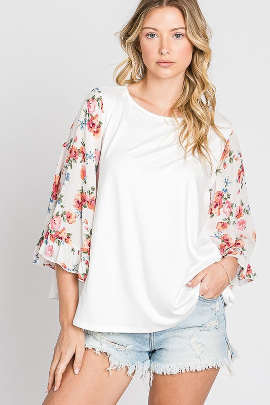 MOATSHT22 - Ladies Off White Floral Print Ruffle Sleeve Loose Fit Top