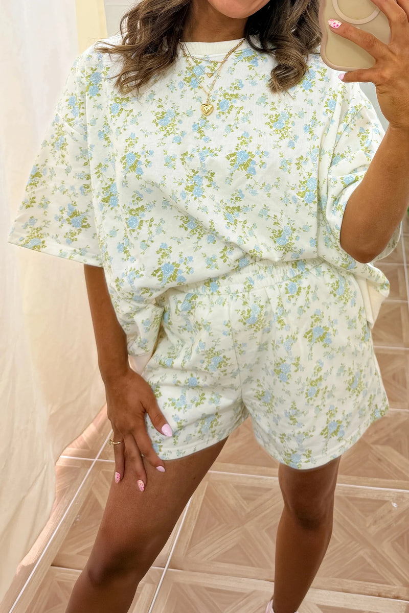 Load image into Gallery viewer, DLLS690 - Ladies Sky Blue Floral Print Oversized Sweat Tee Elastic Waist Short Set
