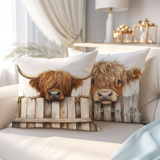TMPLT6 - Set of 2 Highland Cow Printed Throw Pillows