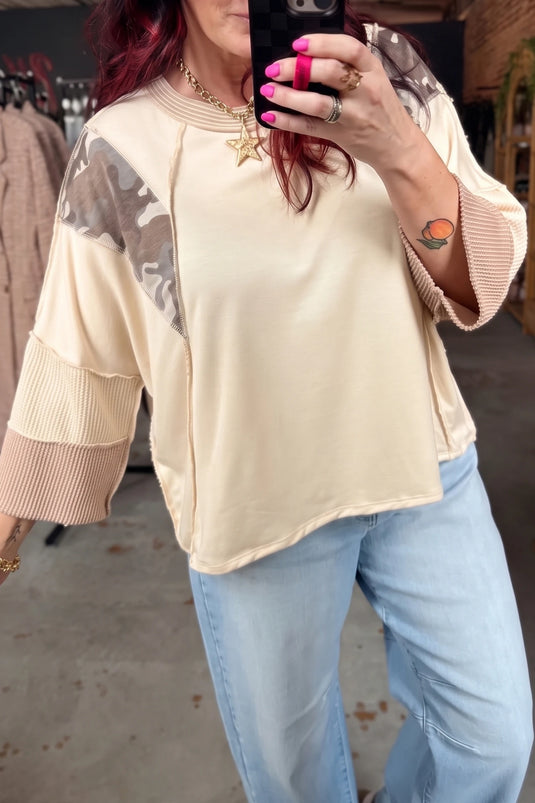 DLLS1099 - Ladies Beige Camouflage Colorblock Twist Rib Patchwork 3/4 Sleeve Top