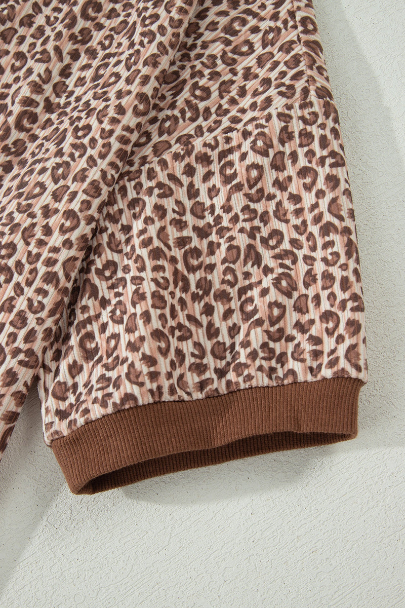 Load image into Gallery viewer, DLLS703 - Ladies Brown Leopard Print Ribbed Patchwork Half Button Loose Tee Elastic Waist Short 2pcs Set
