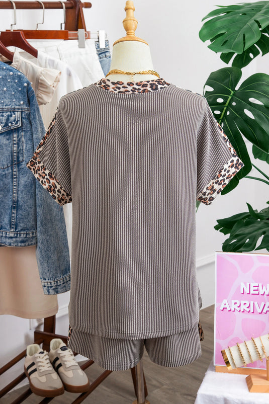 DLLS599 - Ladies Light Grey Leopard Trim Twist Ribbed Short Set