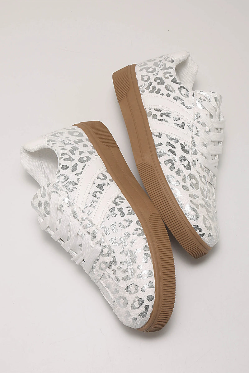 Load image into Gallery viewer, DLLSHOE 95 - Silvery Metallic Leopard Print Lace Up Flat Shoes
