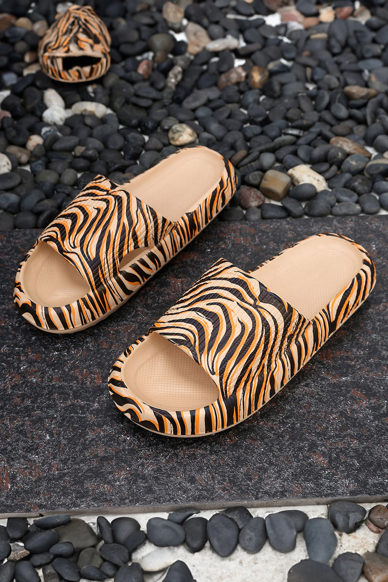Load image into Gallery viewer, DLLSHOE 154 - Honey Gold Tiger Print Hollow Out Detail Casual Slippers
