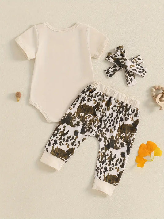 TMCHD40 - Baby 3 Piece Set Holy Cow I'm Cute
