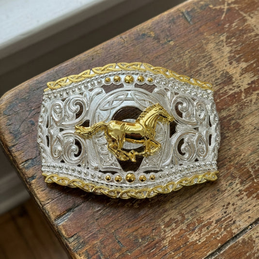 AWW9 - Horse Two Toned Buckle
