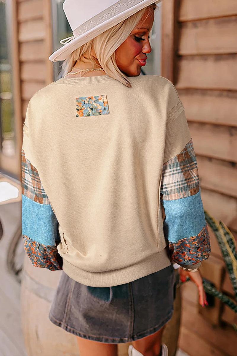 Load image into Gallery viewer, DLLS918 - Ladies Smoke Gray Plaid Colorblock Patchwork Sleeve Raw Seam Sweatshirt
