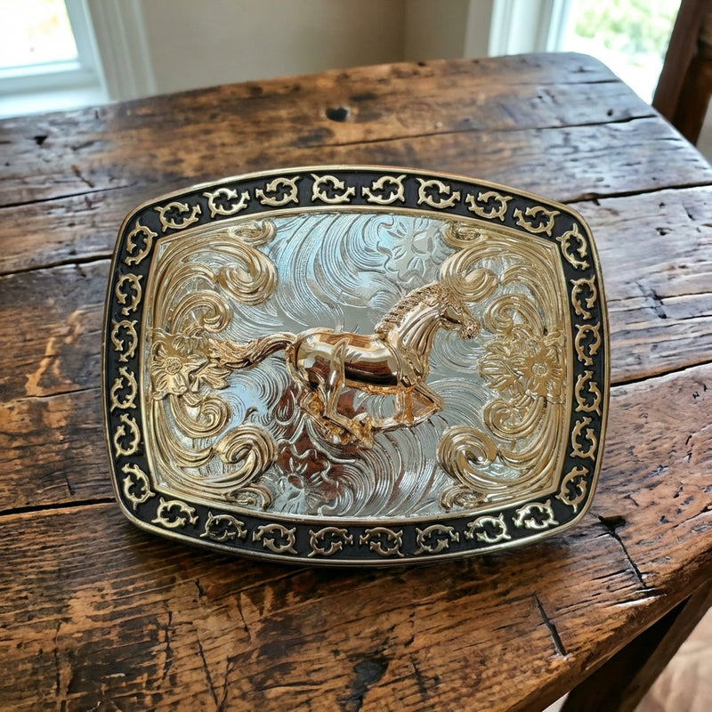 Load image into Gallery viewer, AWW21 - Horse Buckle With Tooled Design
