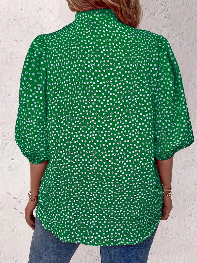 Load image into Gallery viewer, TMTSHT103 - Ladies Button Up 3/4 Sleeve Printed Shirt

