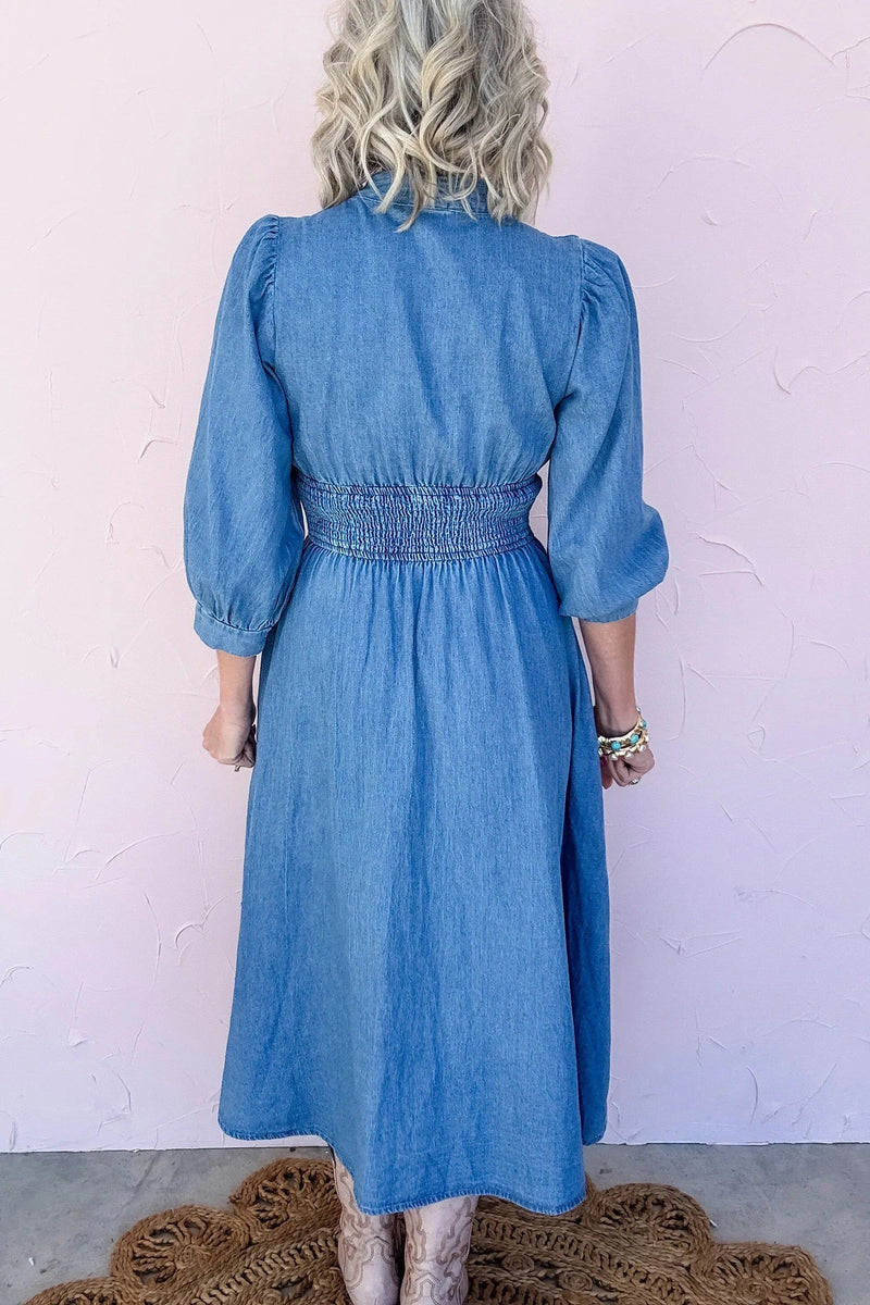 Load image into Gallery viewer, DLLS668 - Ladies Blue Shirred Waist Midi Dress Zip Front Puff Sleeve Casual Shift Denim Dress
