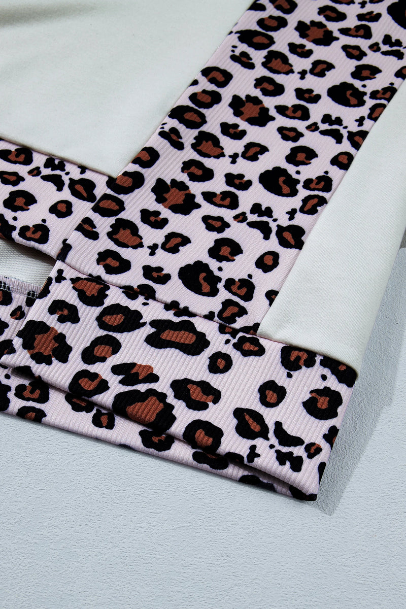 Load image into Gallery viewer, DLLS587 - Ladies White Ribbed Leopard Patchwork Uneven Hem T Shirt
