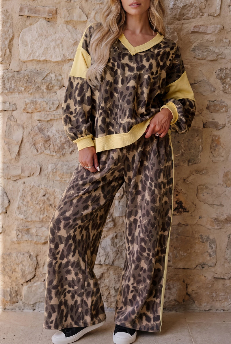 Load image into Gallery viewer, DLLS1086 - Ladies Brown Leopard Print Long Sleeve V-Neck Wide Leg Pant Set

