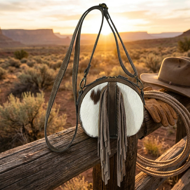 Load image into Gallery viewer, 22094835HAR - Tony Lama Canteen Crossbody Hair-On Hide With Fringe
