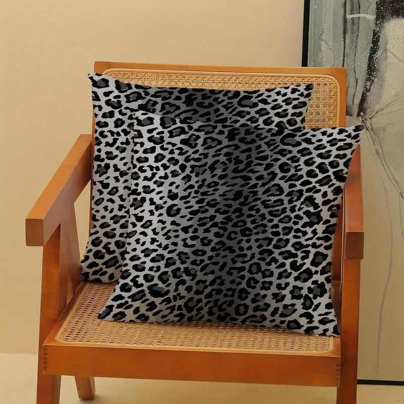 Load image into Gallery viewer, TMPL57 - Set of 2 - 18&quot; x 18&quot; Blk/Gry Leopard Print Throw Pillow
