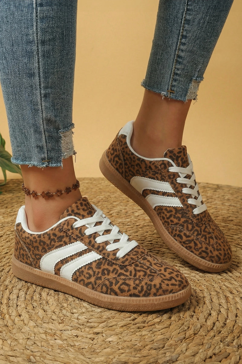 Load image into Gallery viewer, DLLSHOE 7 - Coffee PU Leather Detail Shimmer Leopard Printed Lace-up Sneakers
