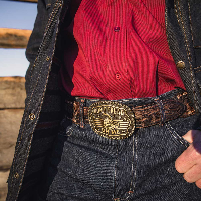 Load image into Gallery viewer, A902 - Montana Silversmiths Gadsden Snake Heritage Attitude Buckle
