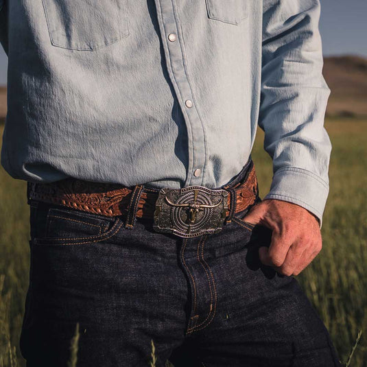A930 - Montana Silversmiths Ropin' Ready Longhorn Attitude Buckle