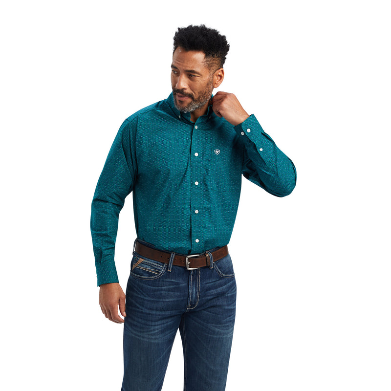 Load image into Gallery viewer, 10041826 - Ariat Men&#39;s Benson Classic Fit Shirt
