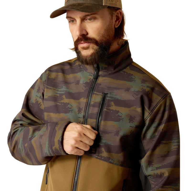 Load image into Gallery viewer, 10052655 - Ariat Men&#39;s Beech Camo Logan Softshell Jacket

