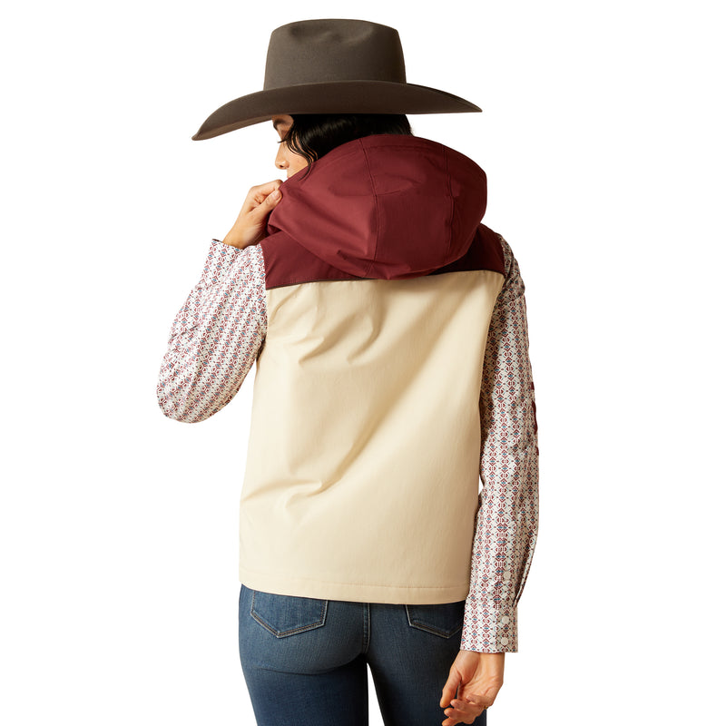 Load image into Gallery viewer, 10052435 - Ariat Women's Pioneer StretchShell Vest
