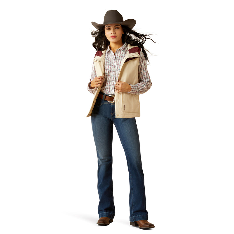 Load image into Gallery viewer, 10052435 - Ariat Women's Pioneer StretchShell Vest
