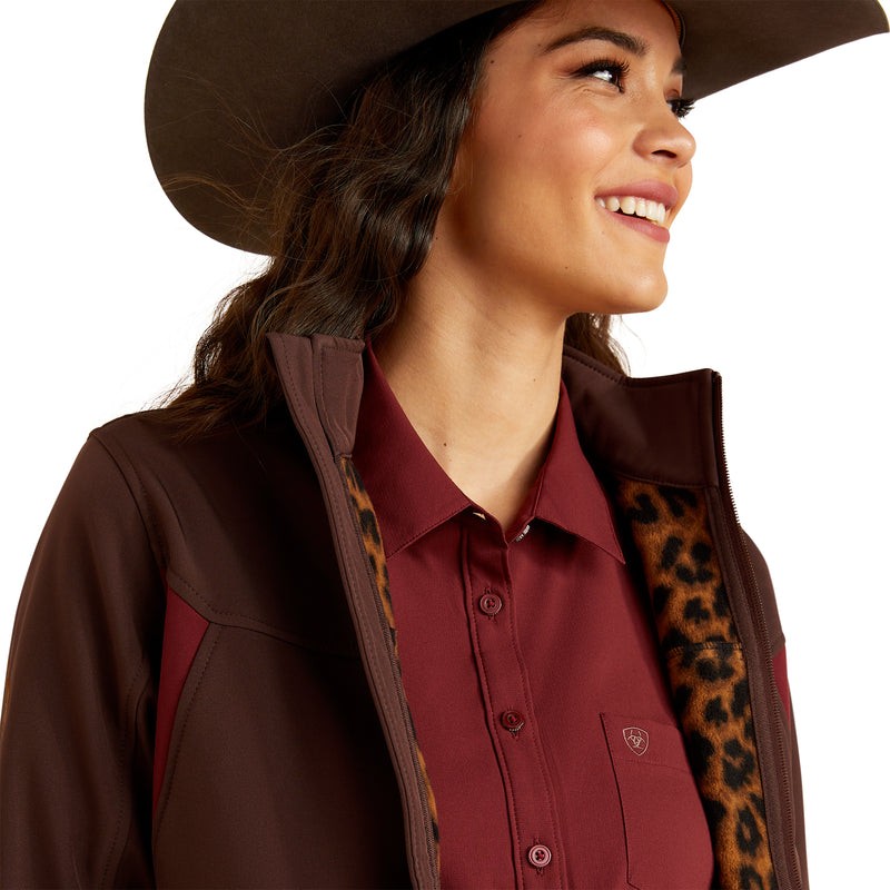 Load image into Gallery viewer, 10052785 - Ariat Women&#39;s New Team Softshell Jacket
