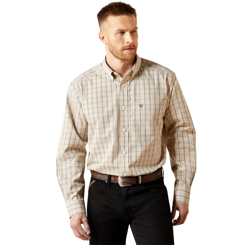 Load image into Gallery viewer, 10065781 - Ariat Men's Wrinkle Free Alam Classic Fit Shirt
