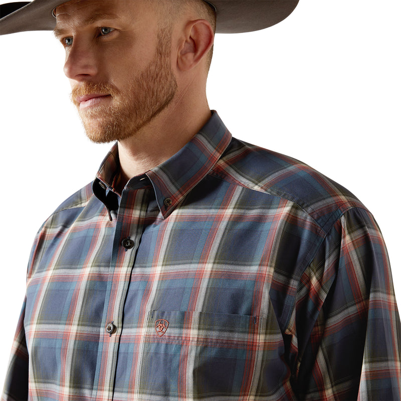Load image into Gallery viewer, 10065797 - Ariat Men's Pro Series Ward Classic Fit Shirt
