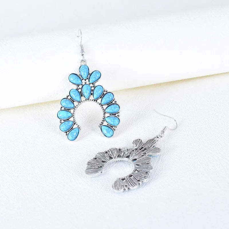 Load image into Gallery viewer, NIHER108 - Geometric Silver Earrings W/Turquoise Inlay
