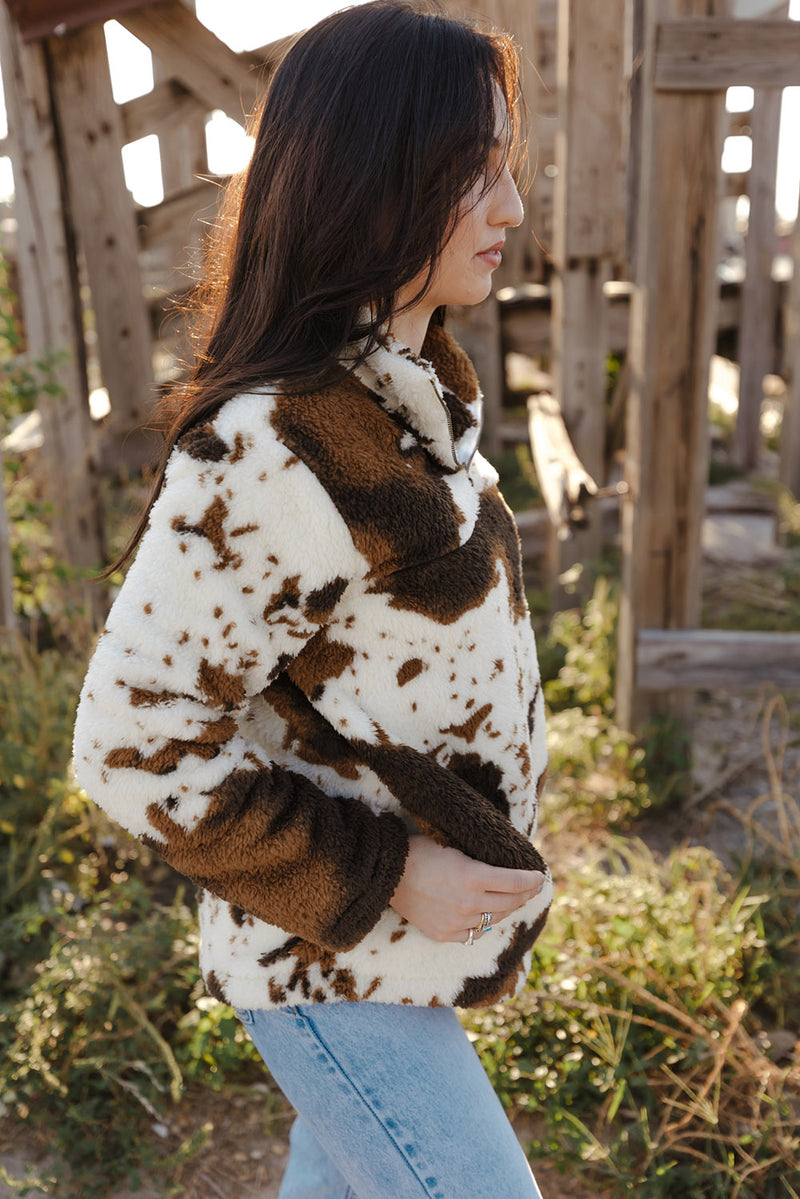 Load image into Gallery viewer, DLLS47 -Zip Collar Cow Print Fleece Sweatshirt
