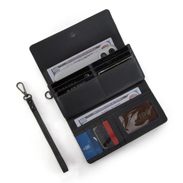 Load image into Gallery viewer, WG218-W068BK - Wrangler Aztec Embroidered Wallet/Wristlet - Black
