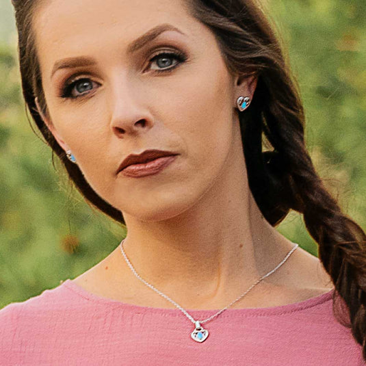 NC5114 - Montana Silversmiths Gleeful Heart Silver Necklace