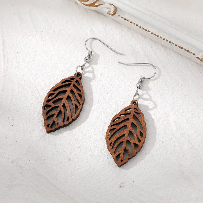 NIHER73 - Wooden Leaves Hollow Earrings