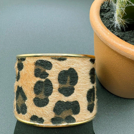 NIHBC47 - Wide Gold Leopard Print Bangle Bracelet