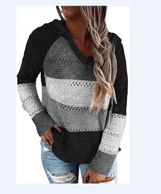 NIHTS47 - Ladies Black/White Loose Fit V Neck Hooded Sweater