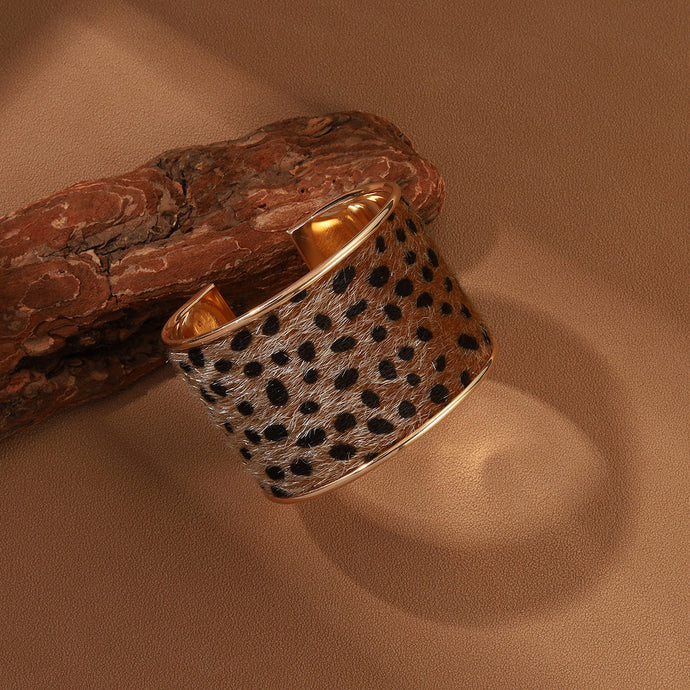 ACCBC 12 - Wide Leopard Print Bangle Bracelet