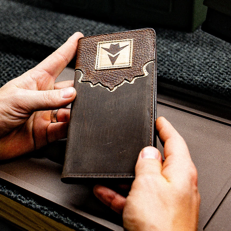 Load image into Gallery viewer, OUT204 - OUTLAW Rodeo Wallet with Leather Logo Patch
