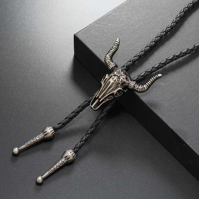NIHBO8 - Steer Head Bolo