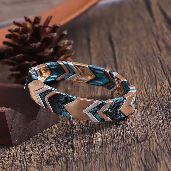 NIHBC66 - Multi Arrow Green/Copper Elasticized Bracelet
