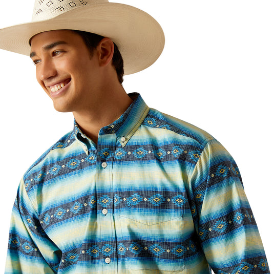 10048383 - Ariat Men's Penn Classic Fit Shirt