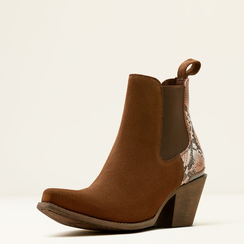 Load image into Gallery viewer, 10051059 - Ariat Women's Bradley X Toe Western Boot
