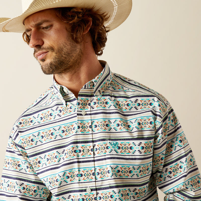 Load image into Gallery viewer, 10054694 - Ariat Men&#39;s Judge Classic Fit Shirt
