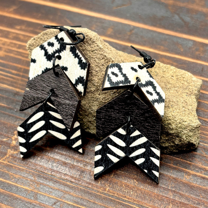 TMER25 - Distressed PU Leather Earrings
