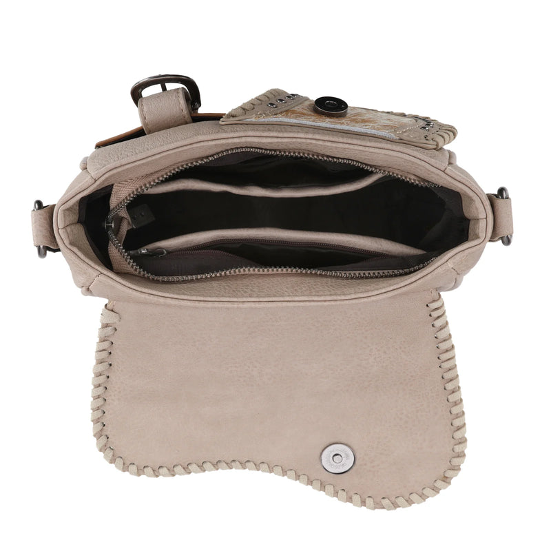 Load image into Gallery viewer, TR149-8360TN - Trinity Ranch Hair-On Cowhide Saddle Shape Collection Crossbody/Satchel - Tan
