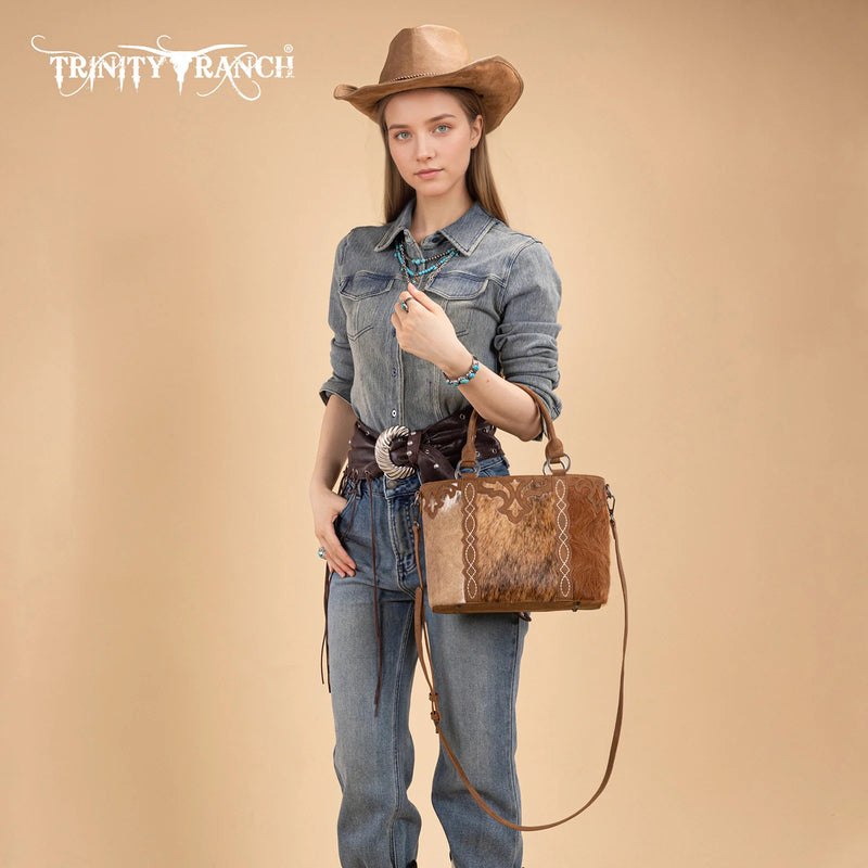 Load image into Gallery viewer, TR198G-8899BR - Trinity Ranch Genuine Hair-On Cowhide Collection Concealed Carry Tote - Brown
