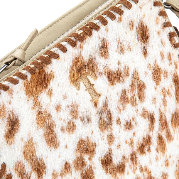 Load image into Gallery viewer, TR207-8360TN - Trinity Ranch Cowhide Fringe Crossbody Bag - Tan
