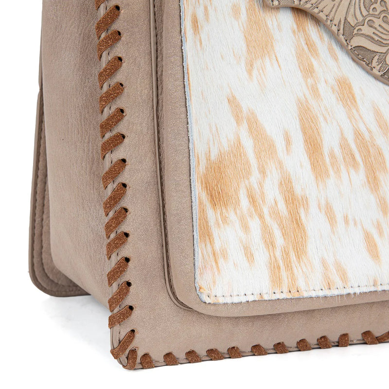 Load image into Gallery viewer, TR208-8317TN - Trinity Ranch Cowhide ＆ Tooled Leather Tote Bag - Tan

