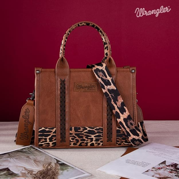 Load image into Gallery viewer, WG102-8120SLP - Wrangler Leopard Print Concealed Carry Tote/Crossbody Leopard

