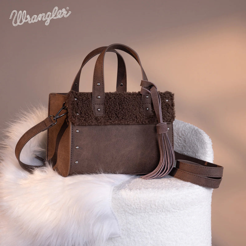 Load image into Gallery viewer, WG160-6011CF - Wrangler Sherpa Tote Crossbody - Coffee
