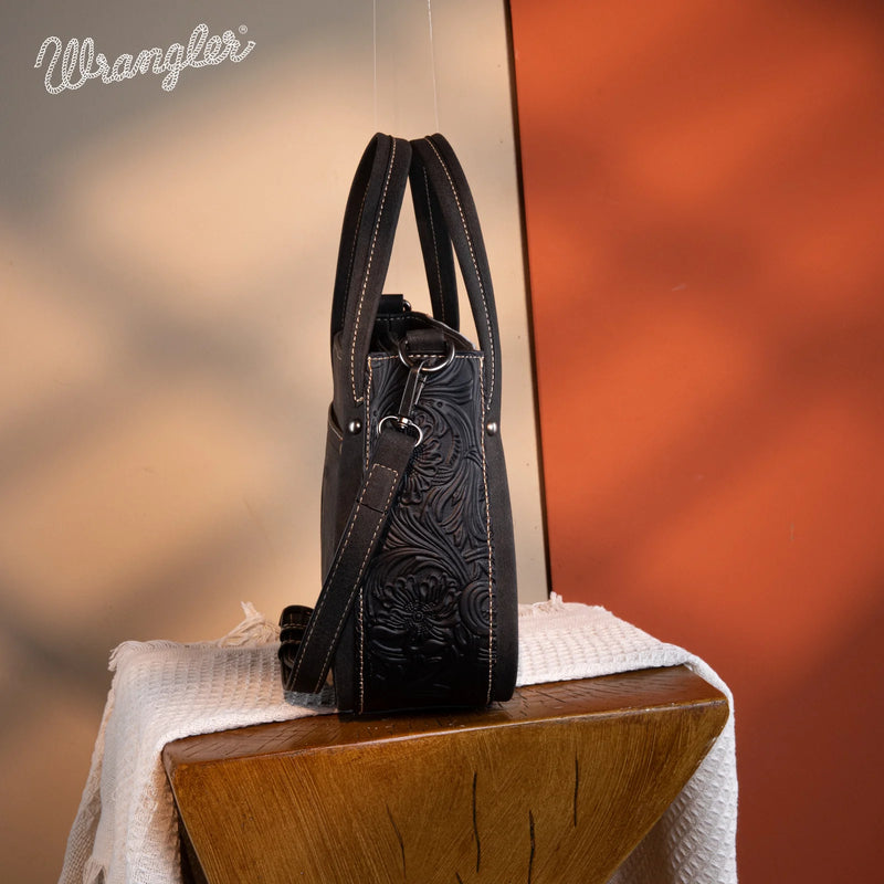 Load image into Gallery viewer, WG169-2022BK - Wrangler Genuine Hair-On Cowhide Tote/Crossbody -Black
